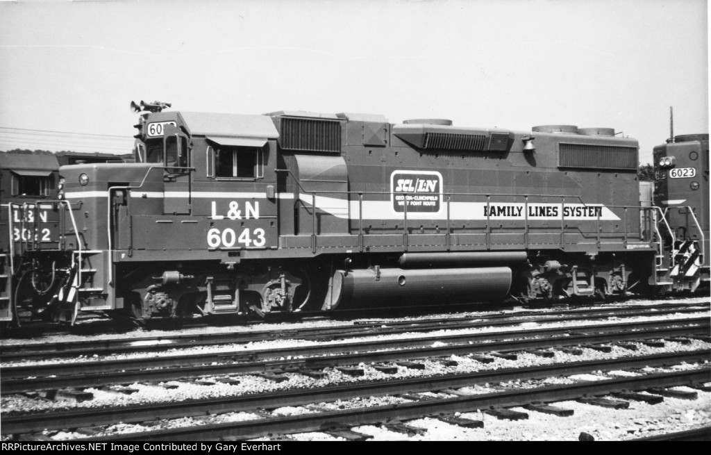 LN GP38-2 #6043